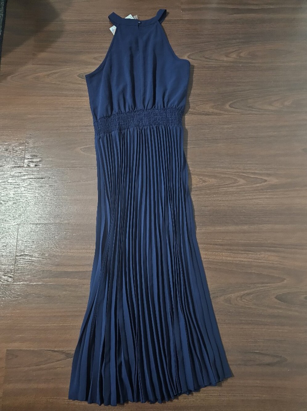 Prettygarden Sleeveless Navy Pleated Maxi Dress - Classic Halter Style - Picture 3 of 3
